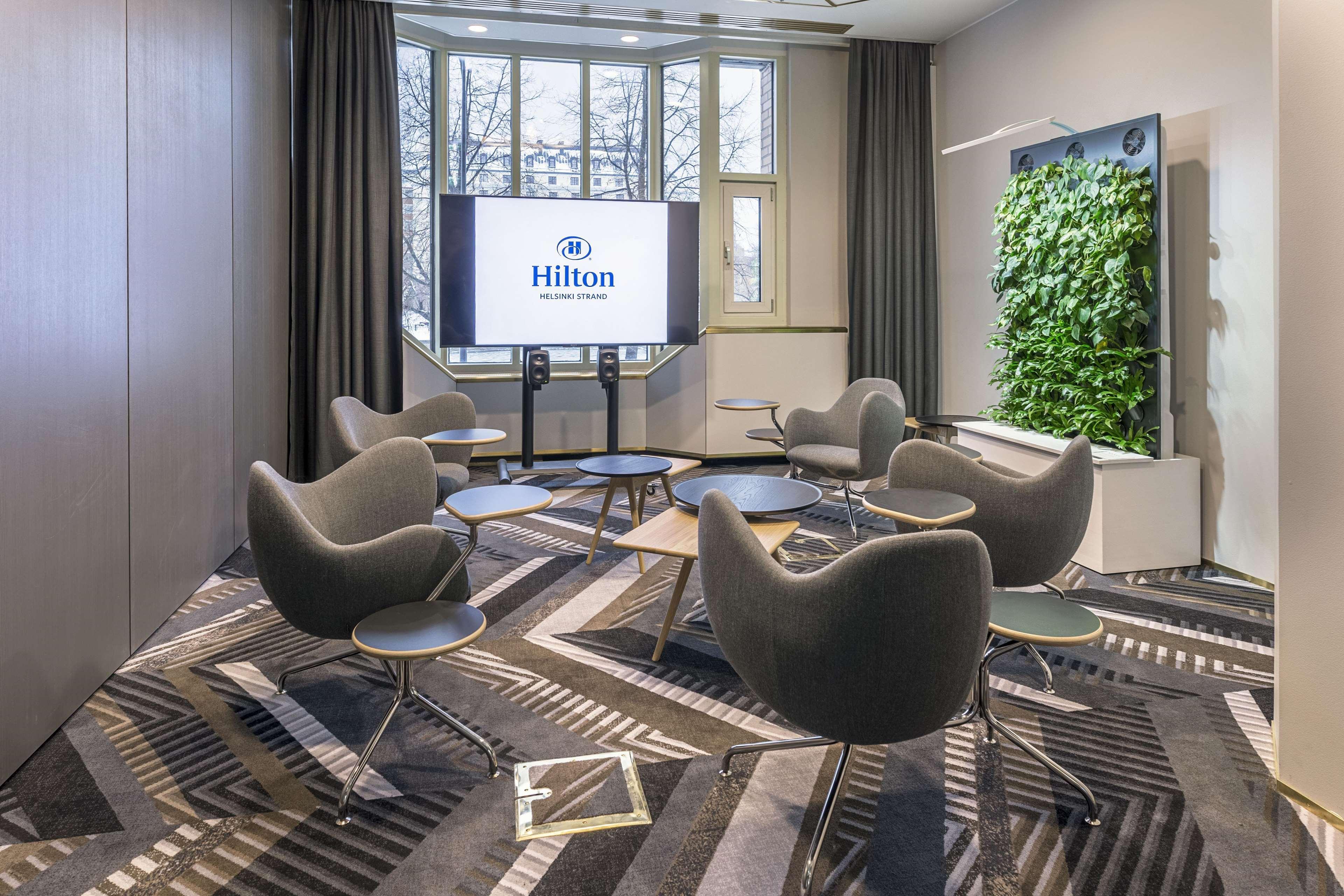 Hilton Helsinki Strand Kültér fotó Hilton Munich Airport